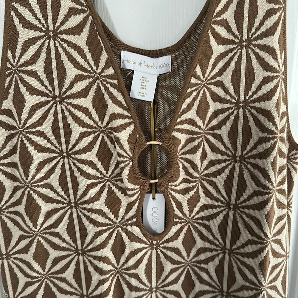 NWT House of Harlow Keyhole Geometric Print Dress